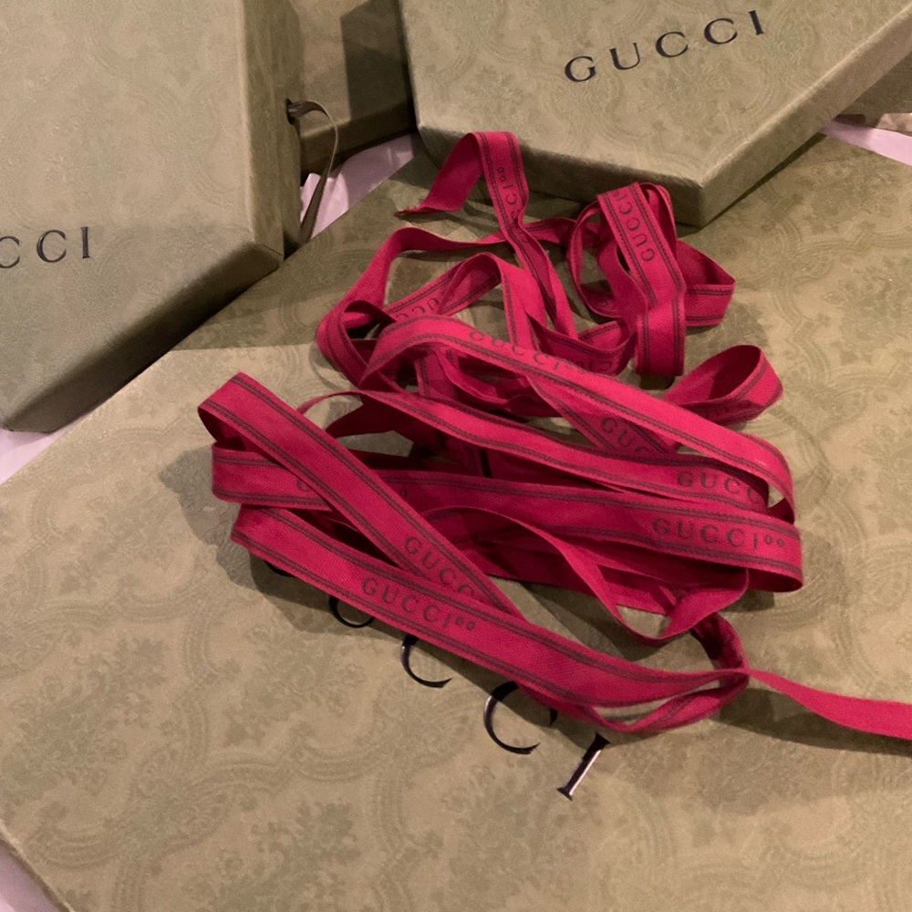 Authentic Gucci ribbon Gucci red maroon ribbon 110 inches - Picture 7 of 12